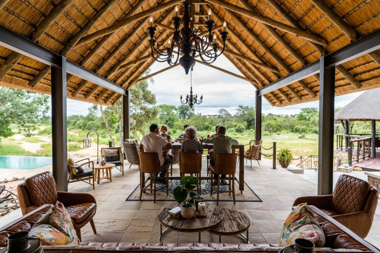 Shumbalala Game Lodge Торнибуш-Гейм-Резерв Экстерьер фото