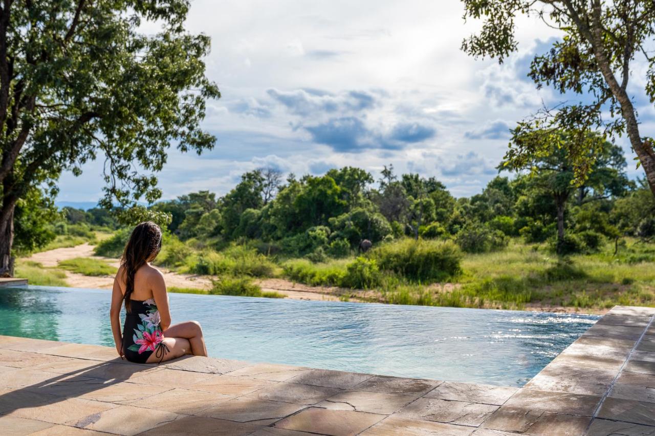 Shumbalala Game Lodge Торнибуш-Гейм-Резерв Экстерьер фото