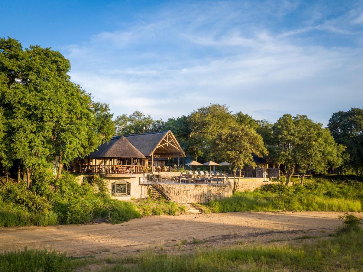 Shumbalala Game Lodge Торнибуш-Гейм-Резерв Экстерьер фото