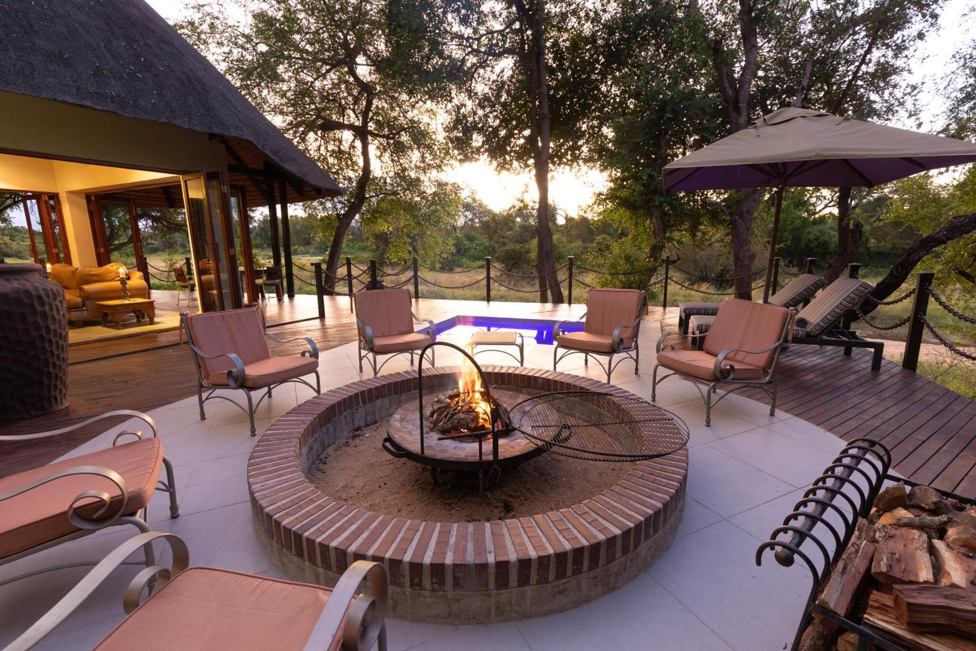 Shumbalala Game Lodge Торнибуш-Гейм-Резерв Экстерьер фото
