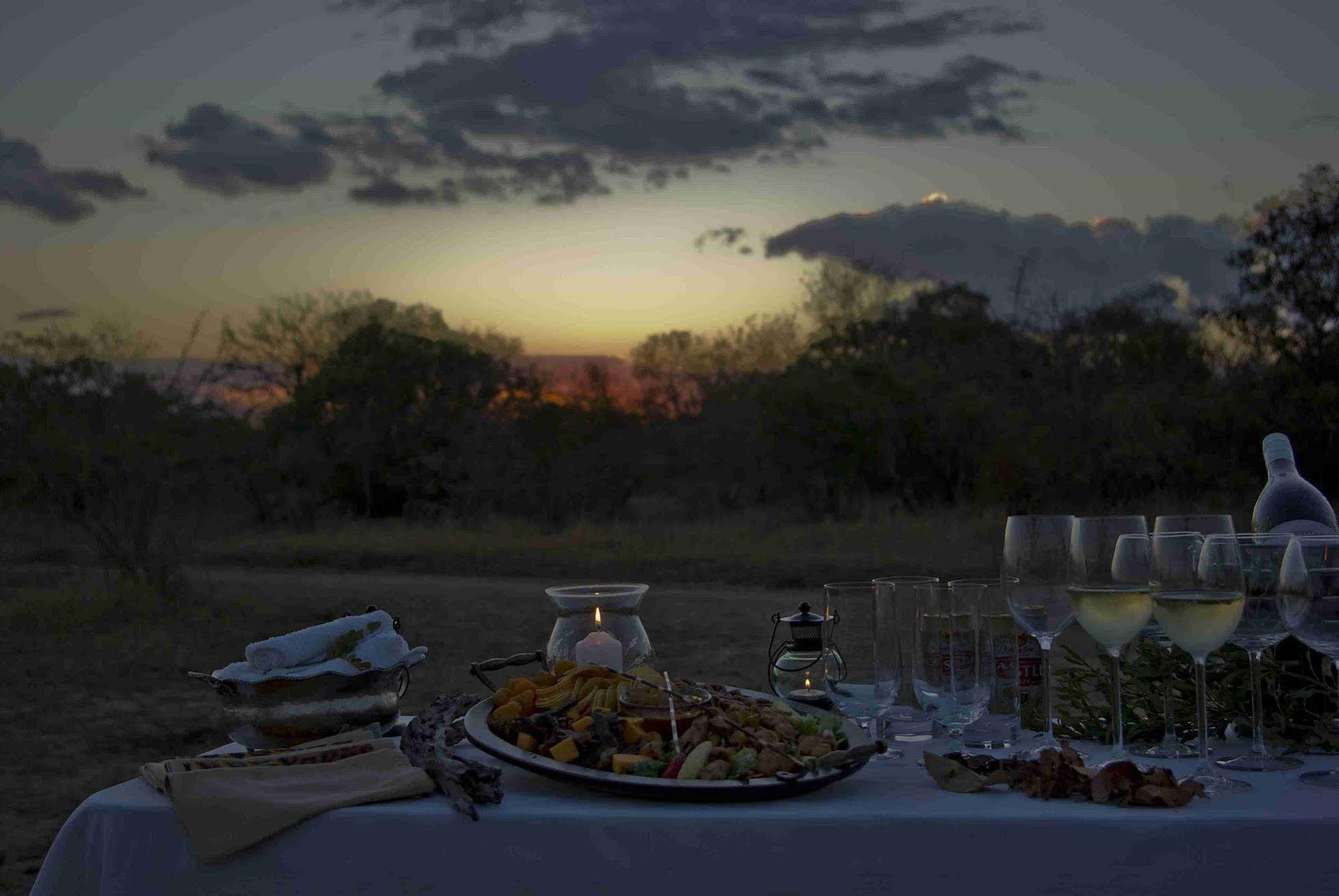 Shumbalala Game Lodge Торнибуш-Гейм-Резерв Экстерьер фото