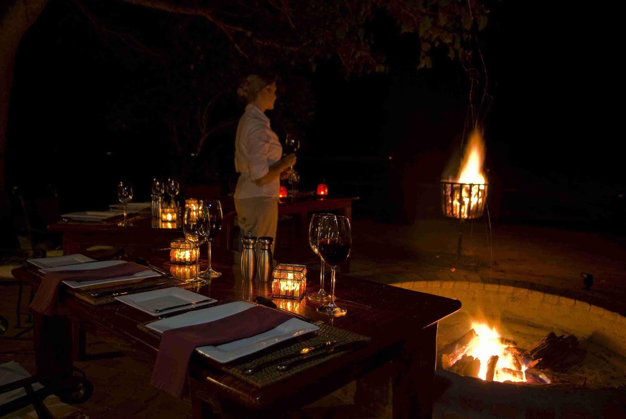 Shumbalala Game Lodge Торнибуш-Гейм-Резерв Экстерьер фото