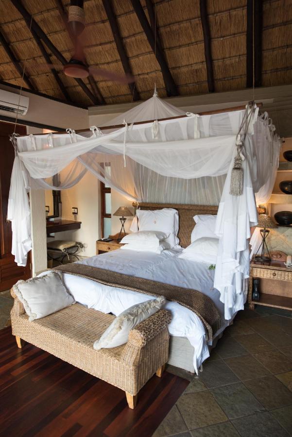Shumbalala Game Lodge Торнибуш-Гейм-Резерв Экстерьер фото