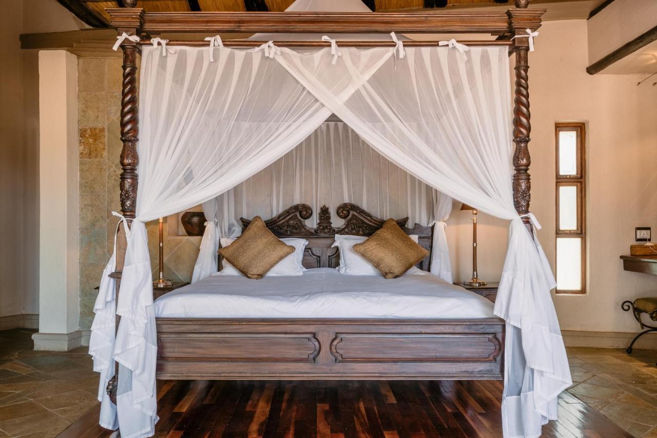 Shumbalala Game Lodge Торнибуш-Гейм-Резерв Экстерьер фото