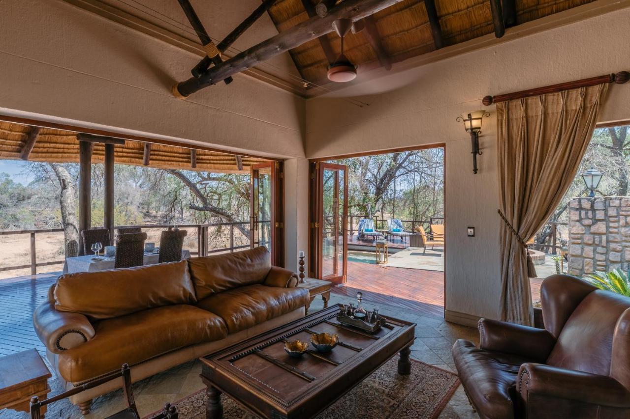 Shumbalala Game Lodge Торнибуш-Гейм-Резерв Экстерьер фото